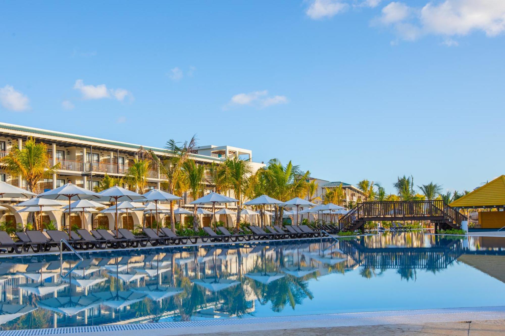 El Beso Adults Only At Ocean El Faro Resort Punta Cana